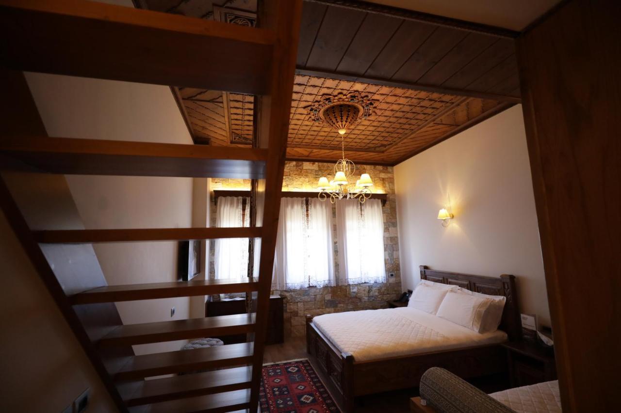Kerculla Resort Gjirokastër Exteriör bild
