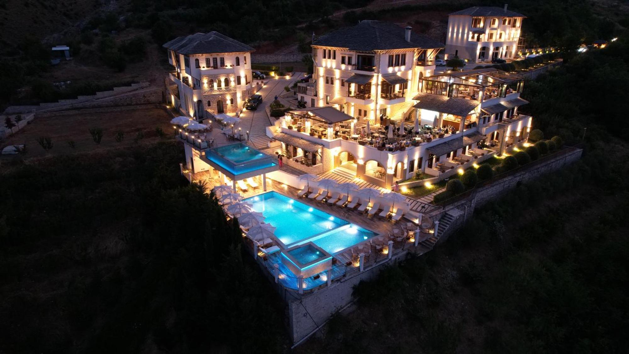 Kerculla Resort Gjirokastër Exteriör bild